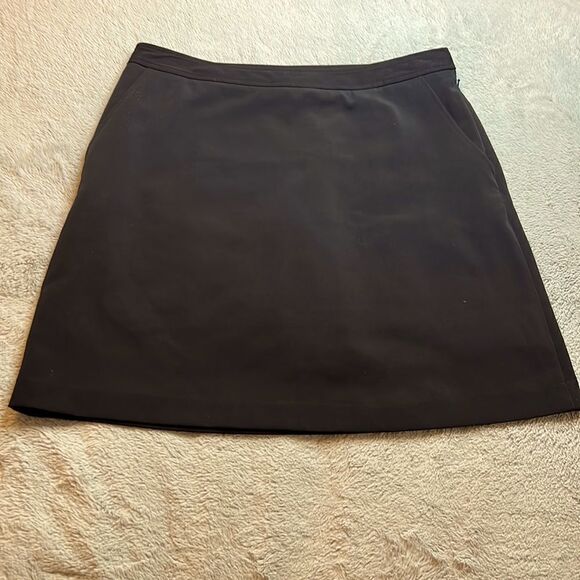 Fairway and Greene Black Side Zip Golf Skirt with Built in Shorts - Size 10 - Picture 1 of 10